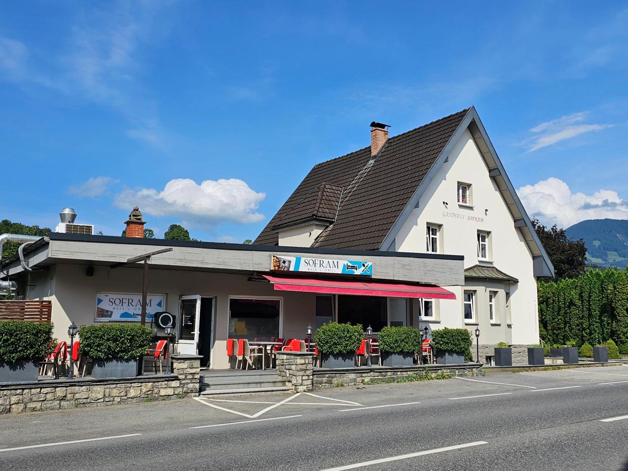 Gasthaus Sofram Frastanz ภายนอก รูปภาพ